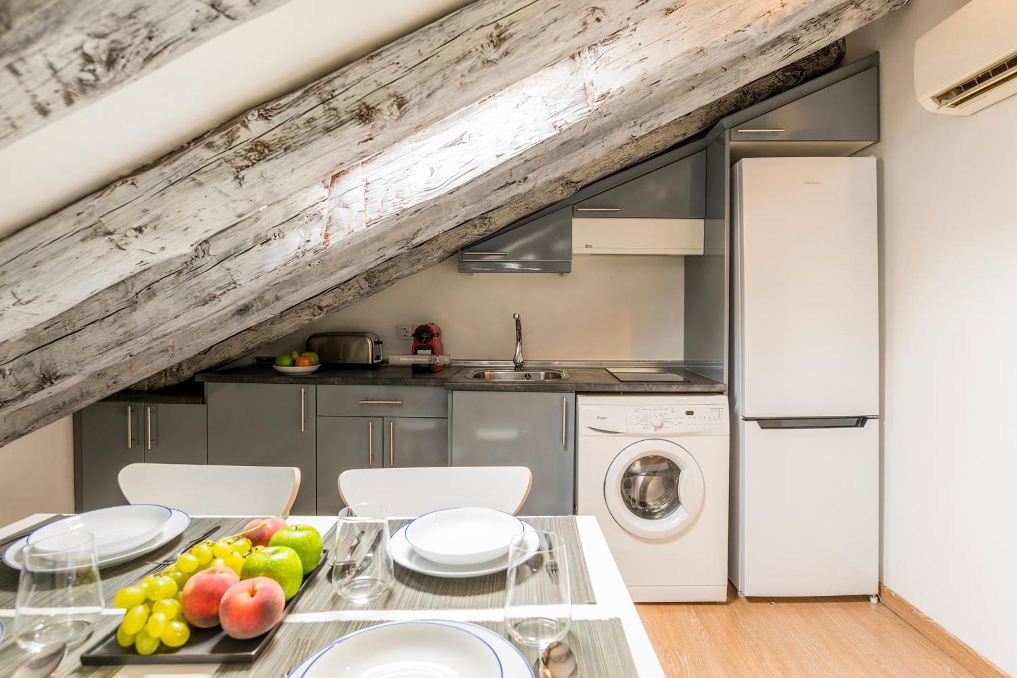 Estudio Nuevo - Gran Via Appartamento